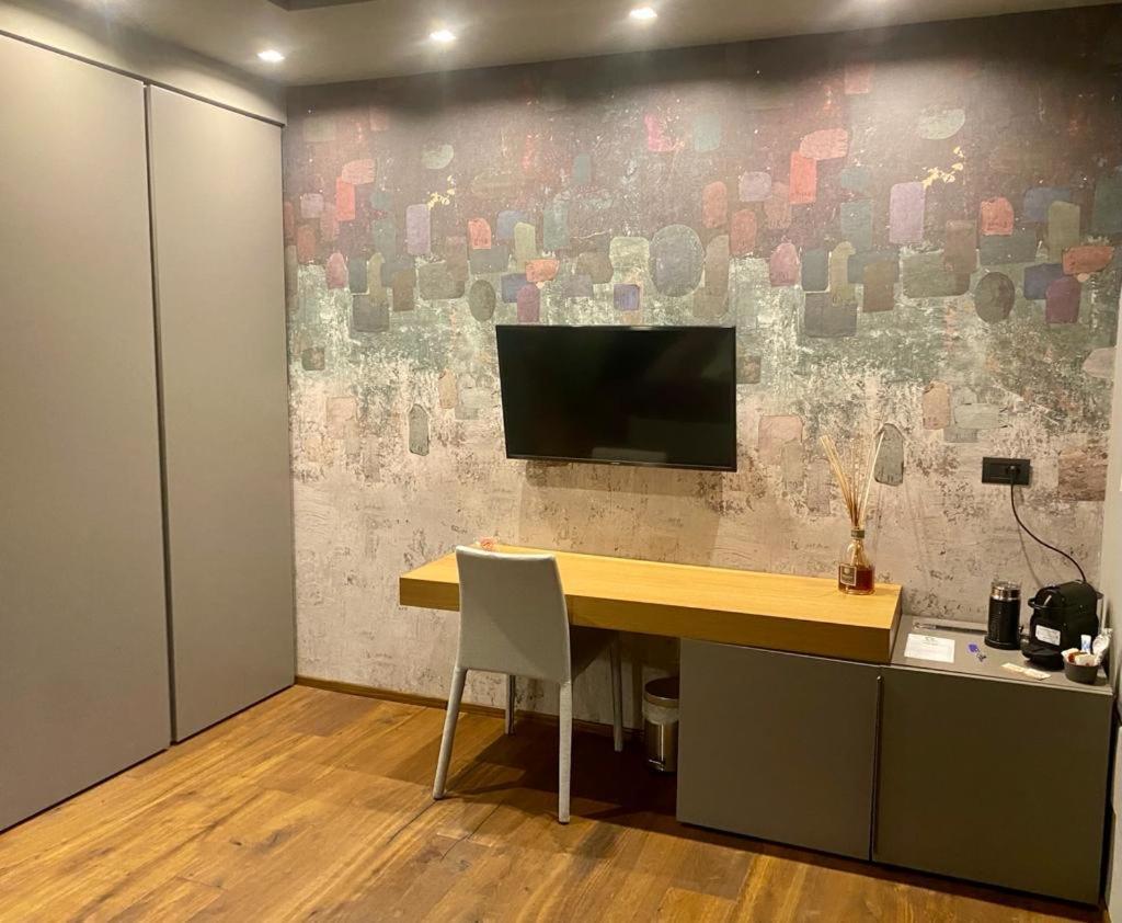 Fiorini Rooms ペスカッセーロリ エクステリア 写真