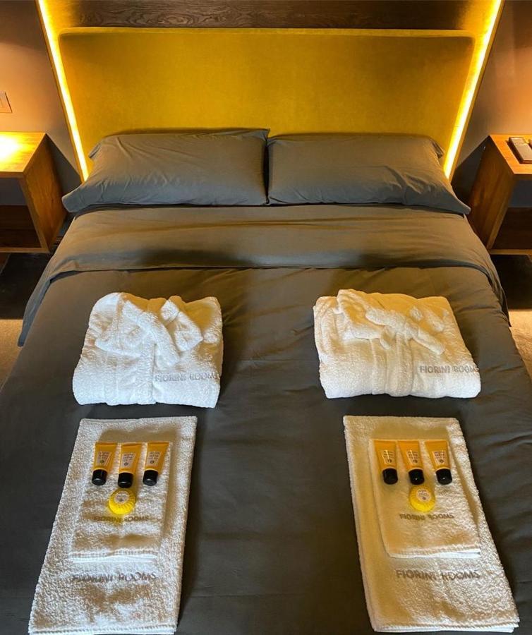 Fiorini Rooms ペスカッセーロリ エクステリア 写真